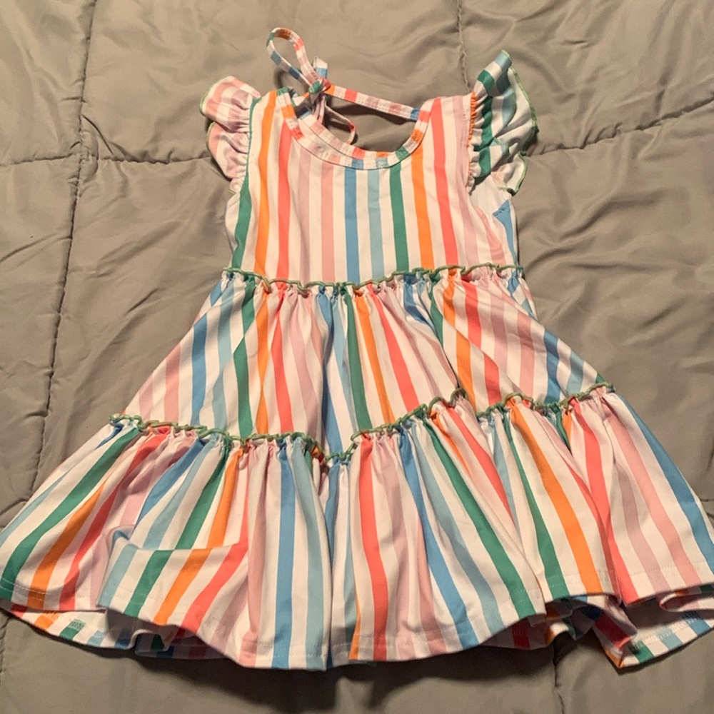 Girl dress